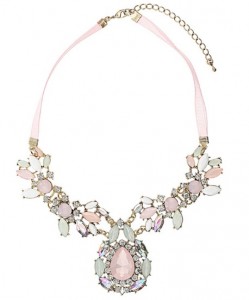 rose_crystal_necklace01